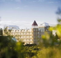Deep Blue Hotel  Hot Springs - Southport Accommodation