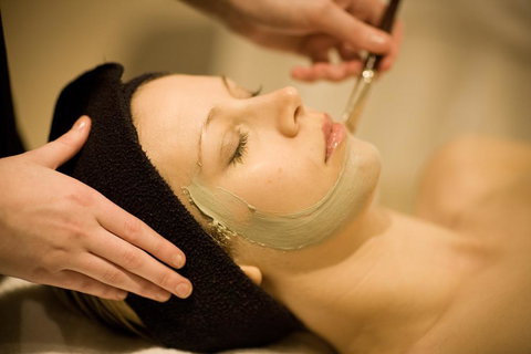 Deep Blue Hotel & Hot Springs - Accommodation Southport 39