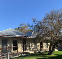 Dunkeld Studio Accommodation - Southport Accommodation