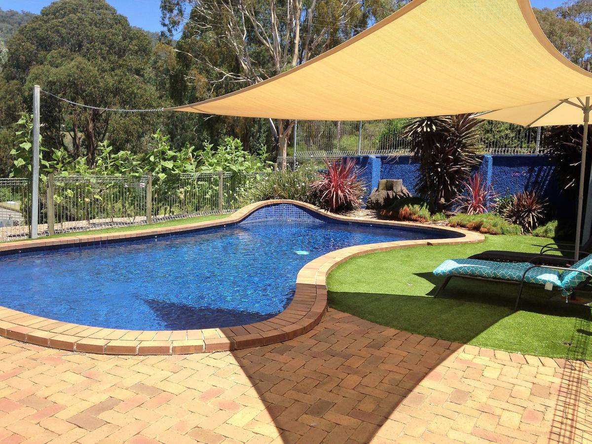 Tawonga South VIC Southport Accommodation