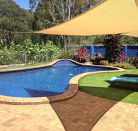 Snow View Holiday Units - Southport Accommodation