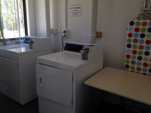 Snow View Holiday Units - Southport Accommodation 27