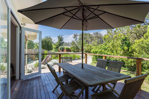 Blairgowrie Bella - Light Filled Home With Great Deck - Southport Accommodation 1