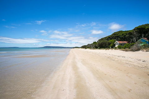 Blairgowrie Bella - Light Filled Home With Great Deck - Southport Accommodation 14