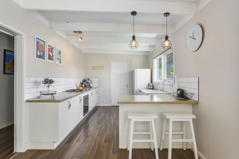 Blairgowrie Bella - Light Filled Home With Great Deck - Southport Accommodation 4