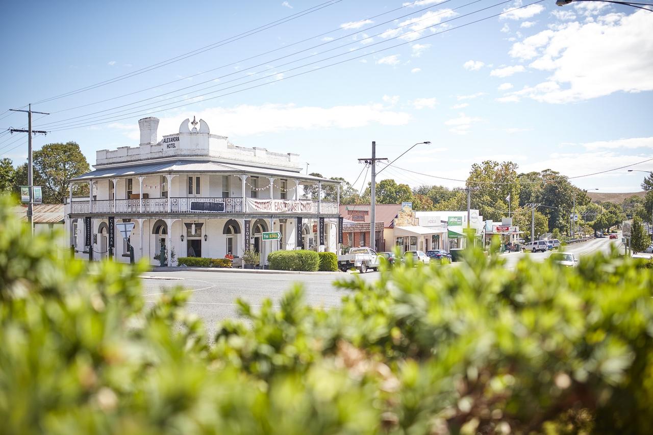 Alexandra VIC Accommodation Southport