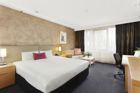 Mercure Melbourne Albert Park - Southport Accommodation 11