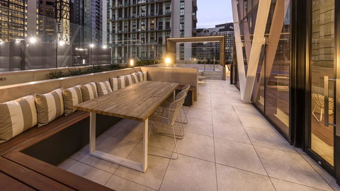 Avani Melbourne Central Residences - Accommodation Southport 8