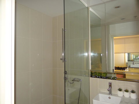 Amazing Accommodations: Vogue - Accommodation Southport 1