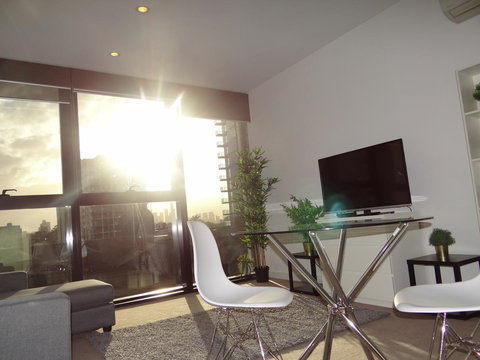 Amazing Accommodations: Vogue - Accommodation Southport 22