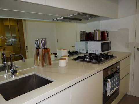 Amazing Accommodations: Vogue - Accommodation Southport 44