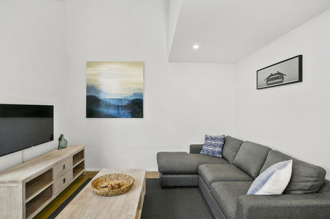 Terrace Lofts Apartments - Southport Accommodation 5
