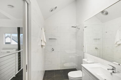Terrace Lofts Apartments - Southport Accommodation 15