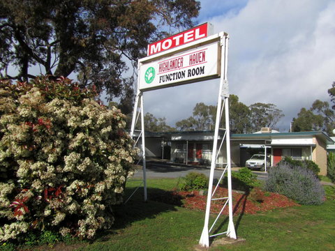The Highlander Motel - 24HR Check In - Accommodation Southport 4