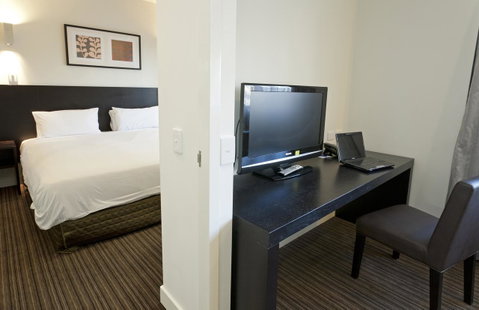 Causeway 353 Hotel - Accommodation Southport 32