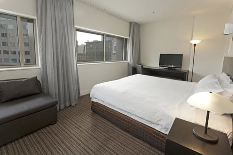 Causeway 353 Hotel - Accommodation Southport 7