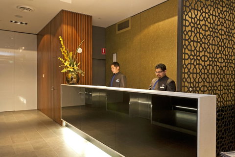 Causeway 353 Hotel - Accommodation Southport 1