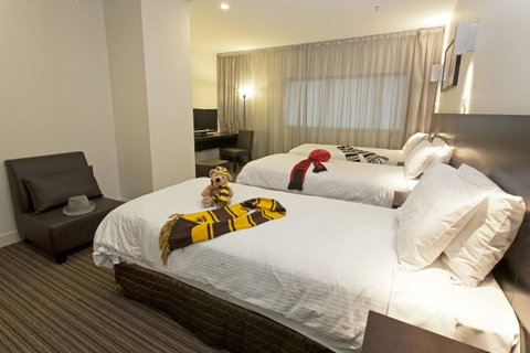 Causeway 353 Hotel - Accommodation Southport 37