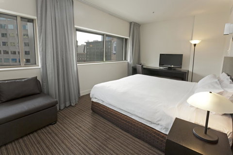 Causeway 353 Hotel - Accommodation Southport 22