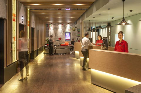 Ibis Melbourne Hotel And Apartments - Southport Accommodation 21