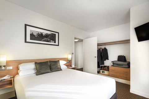 Ibis Melbourne Hotel And Apartments - Southport Accommodation 13