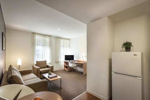 Ibis Melbourne Hotel And Apartments - Southport Accommodation 11