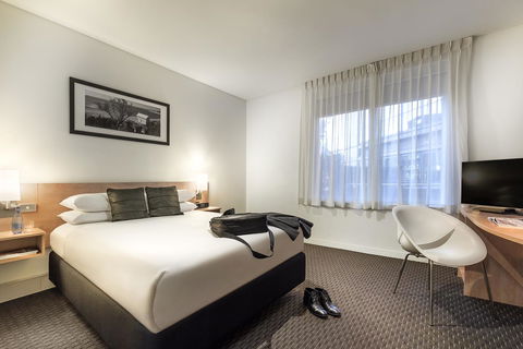 Ibis Melbourne Hotel And Apartments - Southport Accommodation 5