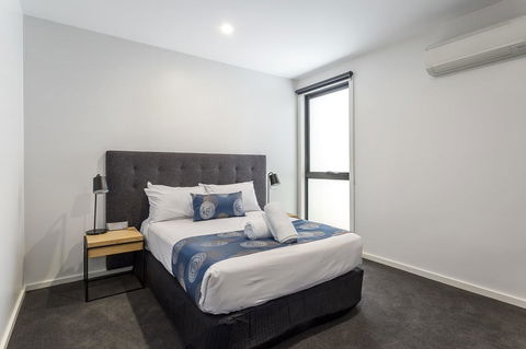 Blairgowrie Apartment 1 - On The Beach - Southport Accommodation 12