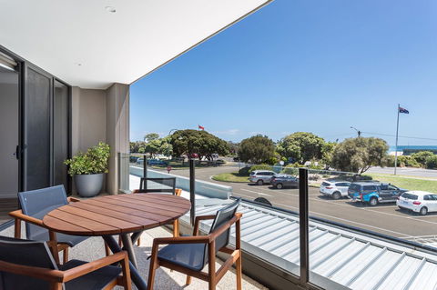 Blairgowrie Apartment 1 - On The Beach - Southport Accommodation 10