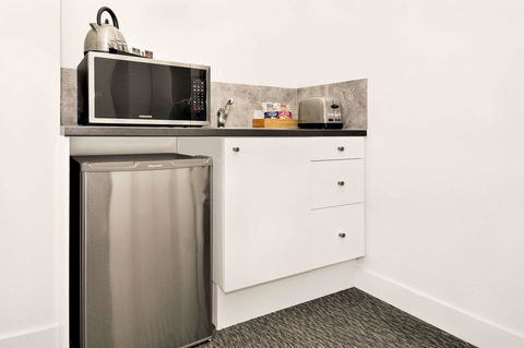 Comfort Hotel East Melbourne - Southport Accommodation 6