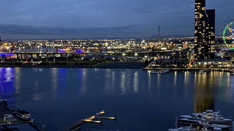 JC Waterfront Apartments On Collins - Accommodation Southport 11