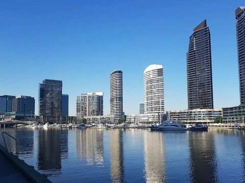 JC Waterfront Apartments On Collins - Accommodation Southport 23