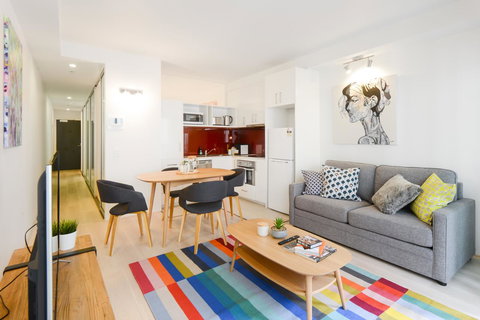 Canvas Suites On Russell Place - Southport Accommodation 29