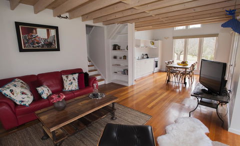 Abbys Cottages Bright - Southport Accommodation 20