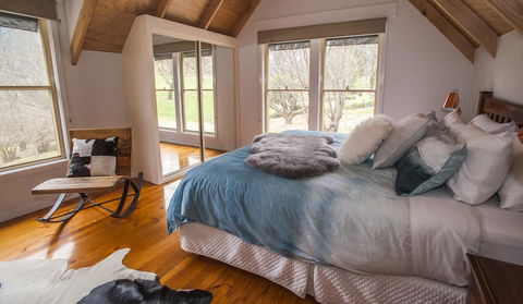 Abbys Cottages Bright - Southport Accommodation 23