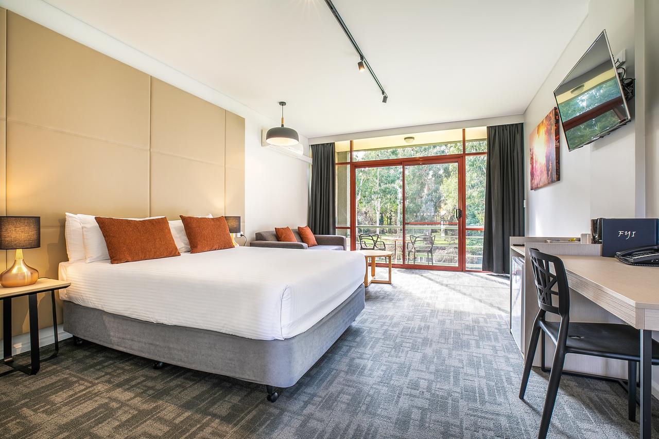 Silvan VIC Southport Accommodation