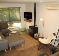 4 Autumn Grove - Southport Accommodation