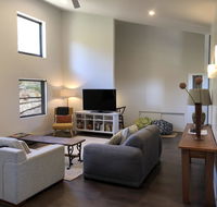 Saje's House  Pod - Southport Accommodation