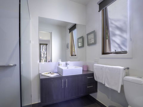 Blairgowrie Moonah Beach House: Walk To Beach - Southport Accommodation 14
