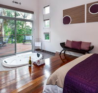 Blue Ridge Retreat - Southport Accommodation