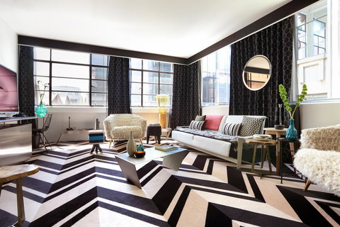 Adelphi Hotel - Accommodation Southport 11