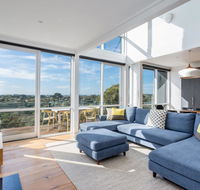 The Blairgowrie Glasshouse 360 views - Southport Accommodation