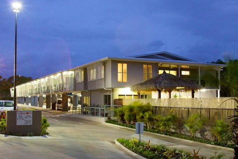 The Coast Motel - Southport Accommodation 0