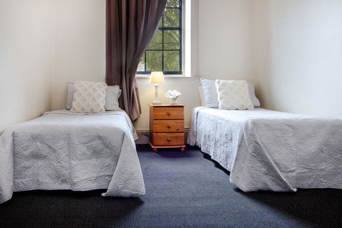 The Globe Hotel, Rylstone - Southport Accommodation 3