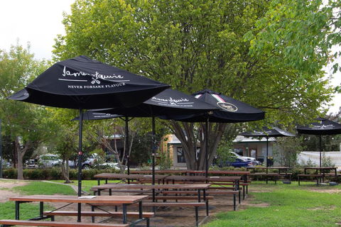 The Globe Hotel, Rylstone - Southport Accommodation 2