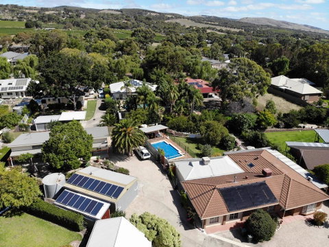 The Grape And Olive At Willunga - Southport Accommodation 1
