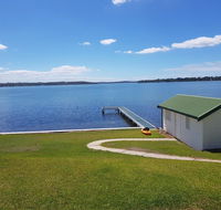 The Lake Escape - Southport Accommodation