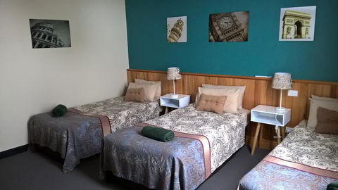 The Moe Motor Inn - Southport Accommodation 3