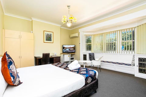 The North Shore Hotel - Southport Accommodation 2