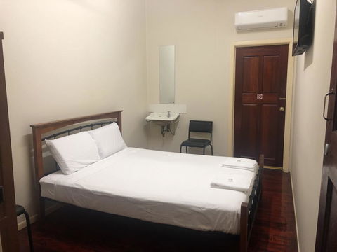 The Prince Of Wales - Southport Accommodation 1